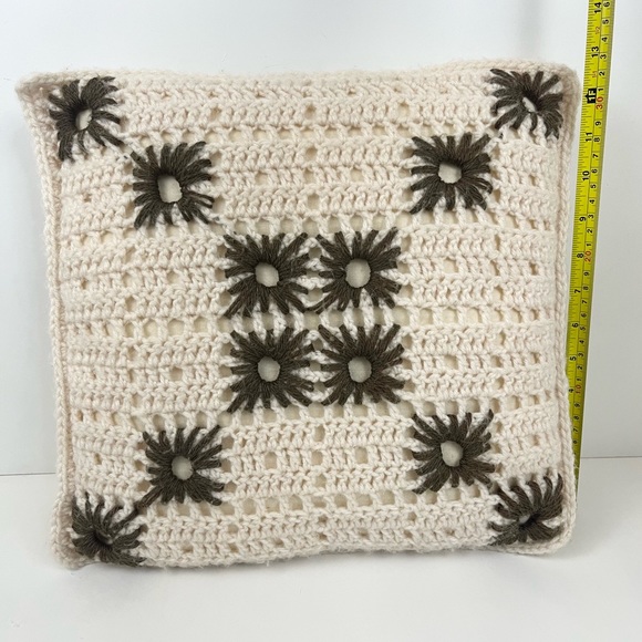 Handmade Vintage Crocheted Ivory and Olive Green Decorative Throw Pillow - Picture 4 of 11